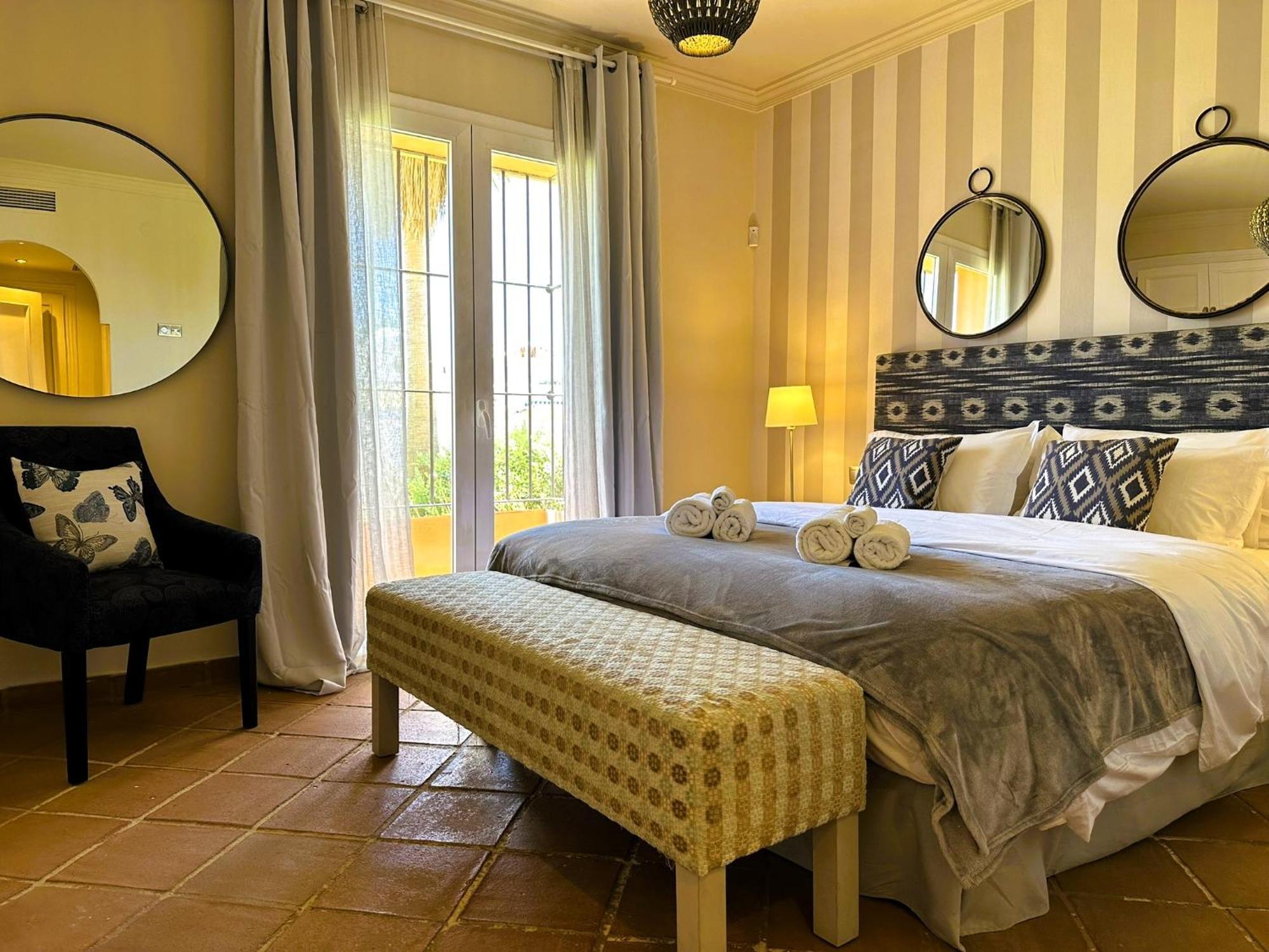 La Perla De Marakech Lejlighed Estepona Eksteriør billede