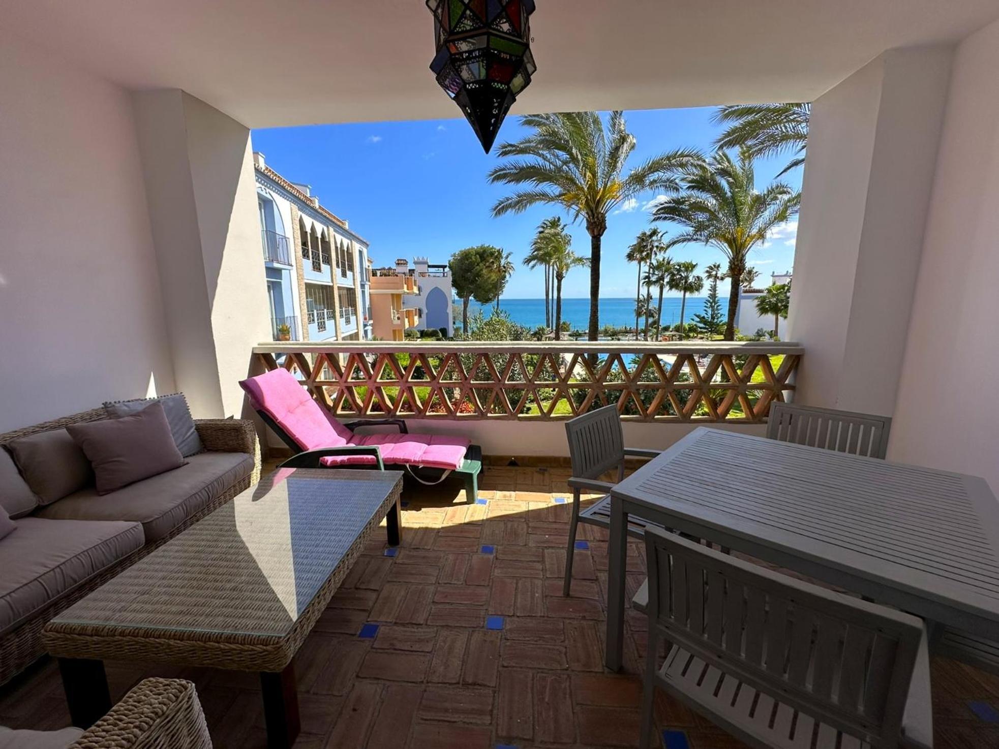 La Perla De Marakech Lejlighed Estepona Eksteriør billede
